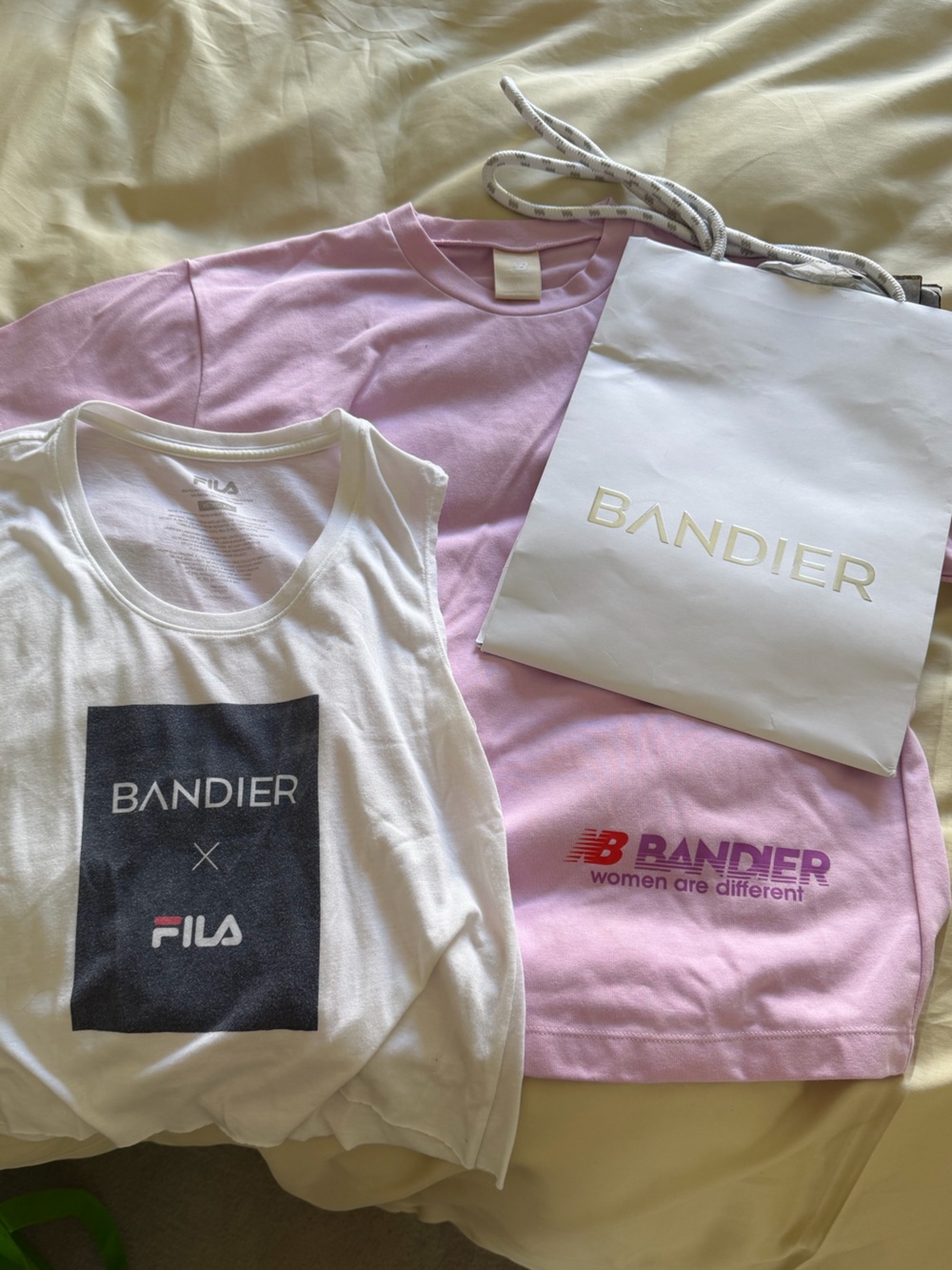 🗽2 BANDIER Logo Shirts - Bag and Tissue Paper included
